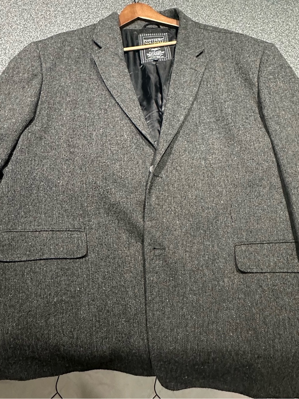 Point Zero Men's Charcoal Herringbone Blazer